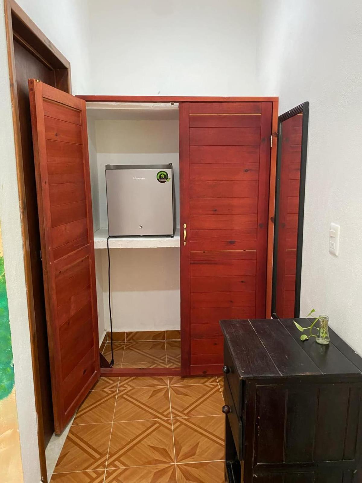 Casa Victor Avila Остров Холбокс Экстерьер фото