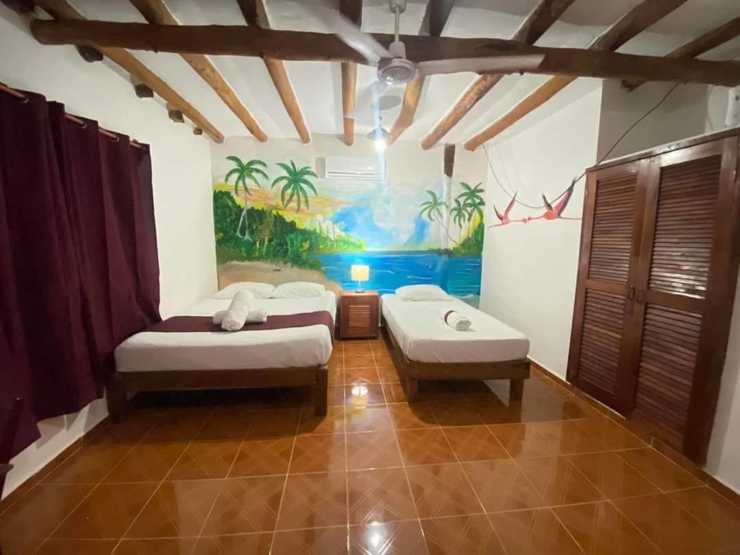 Casa Victor Avila Остров Холбокс Экстерьер фото